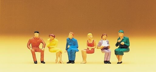personnages assis
