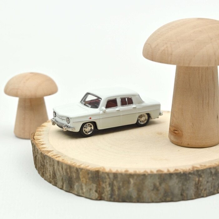 Renault 8