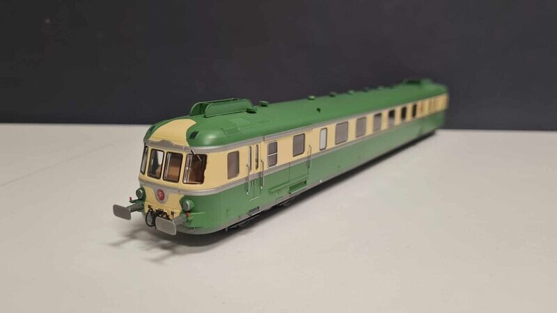 Autorail X 2700 SNCF X 2713 + XR 7713