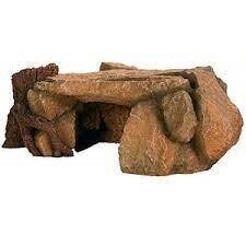 TRIXIE Rock Plateau with Tree Stump 25CM