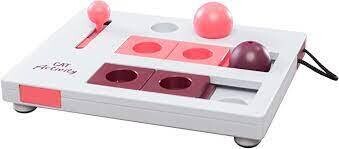 Trixie Cat Brain Mover Strategy Game