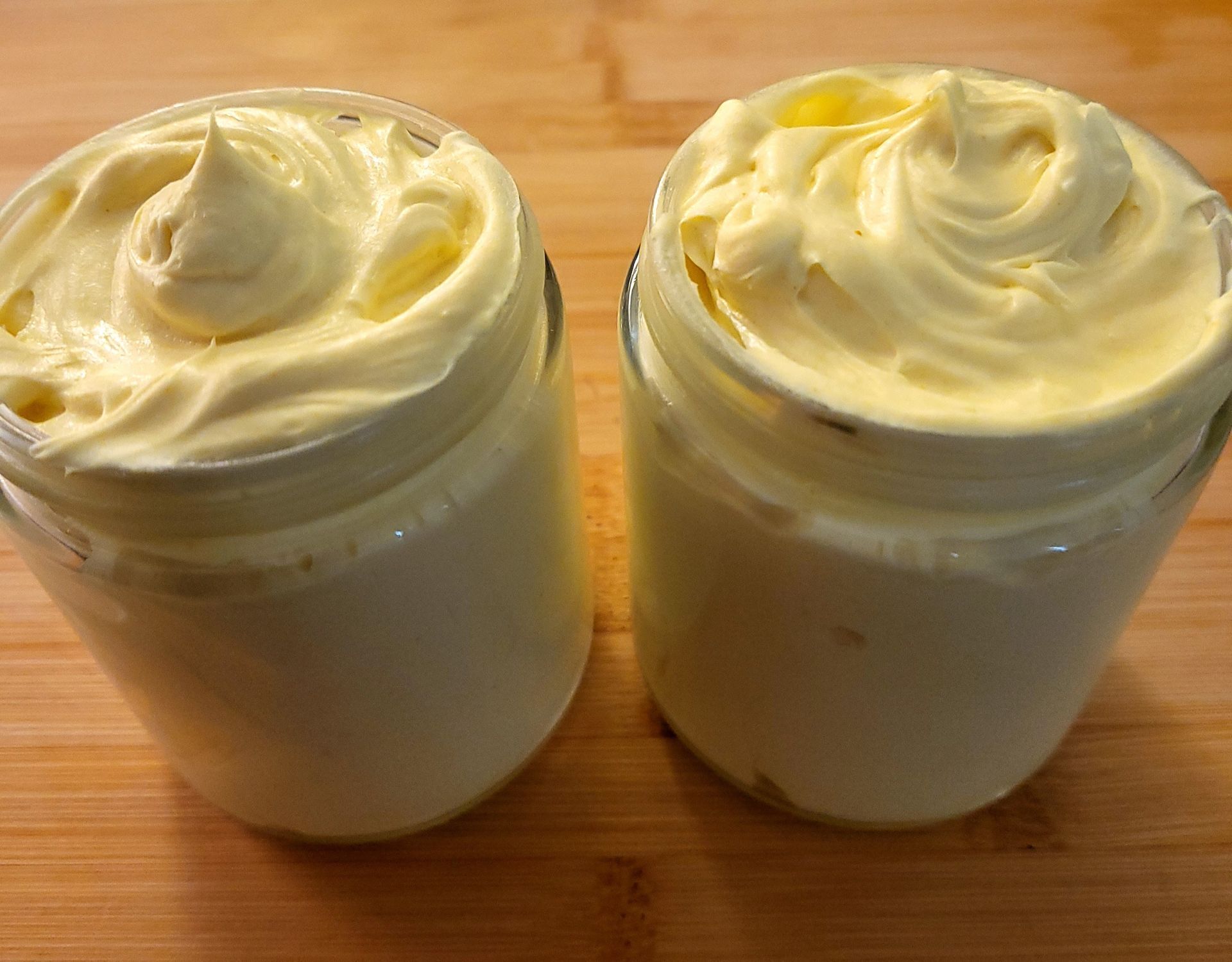 Turmeric & Lemon emulsified body butter w/ginger oil