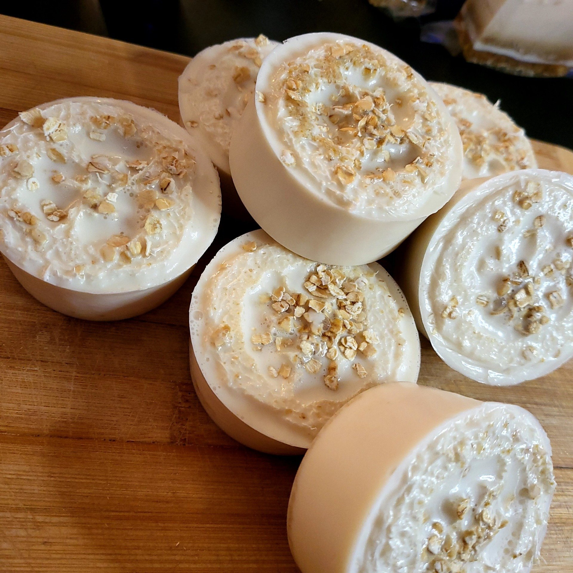 Goats Milk Colloidal Oat Loofah Bars 2 FOR $6.50