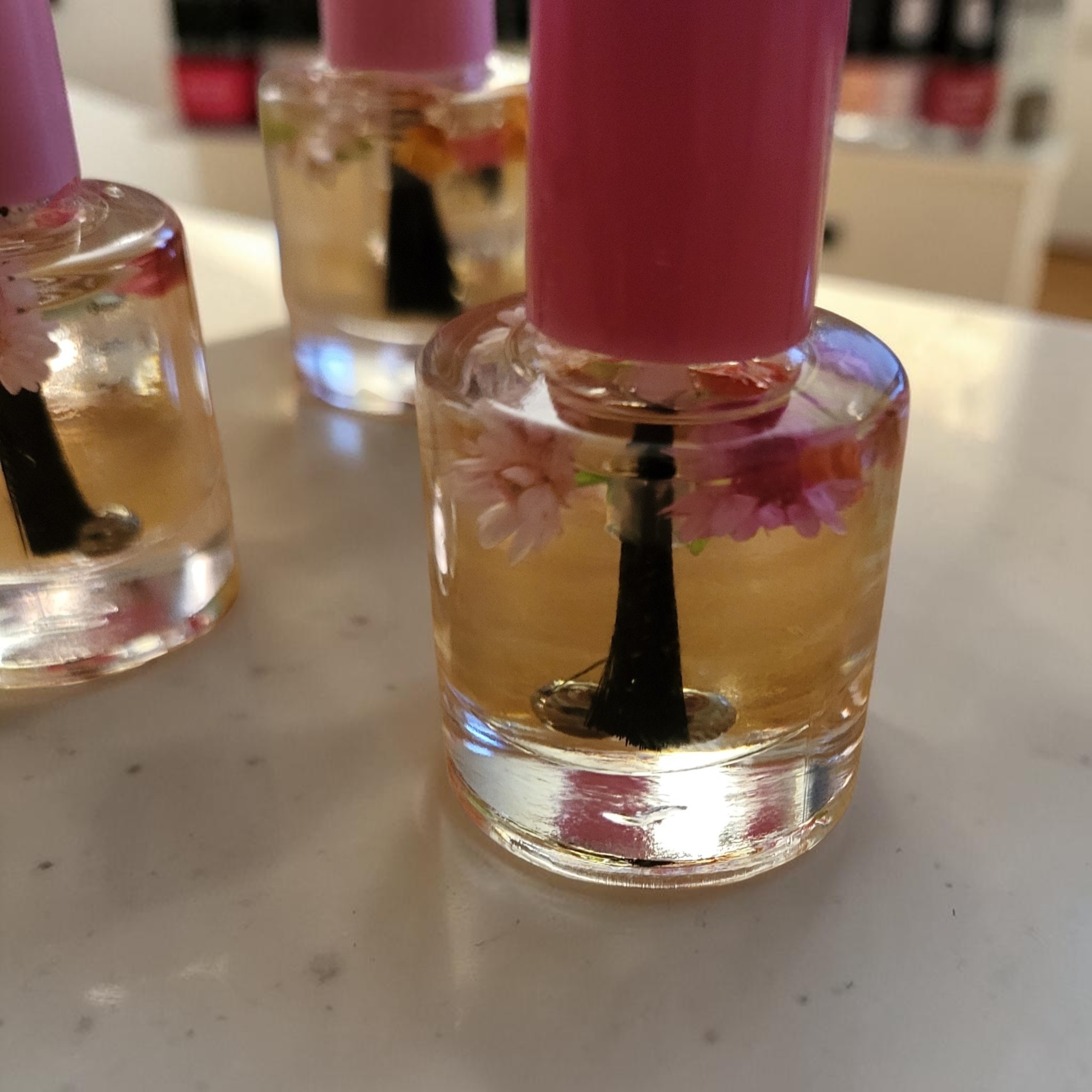 Shawney's nail growth oil W/FREE NAIL FILE 2 FOR $7.00