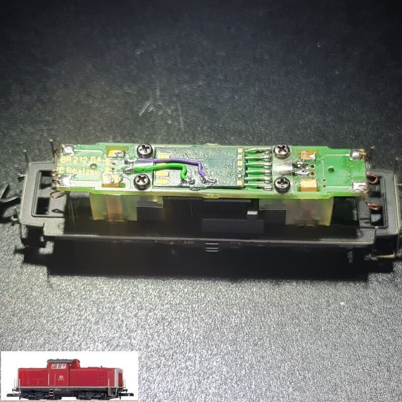 Umbauplatine Digital für Diesellokomotive BR212 der DB AG Umbauplatine Digital für Diesellokomotive BR212 der DB AG