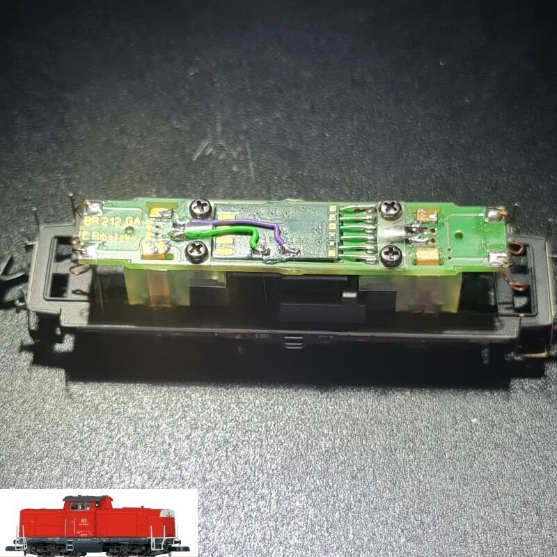 Umbauplatine Digital für Diesellokomotive BR212 der DB Fahrwegdienste GmbH Umbauplatine Digital für Diesellokomotive BR212 der DB Fahrwegdienste GmbH