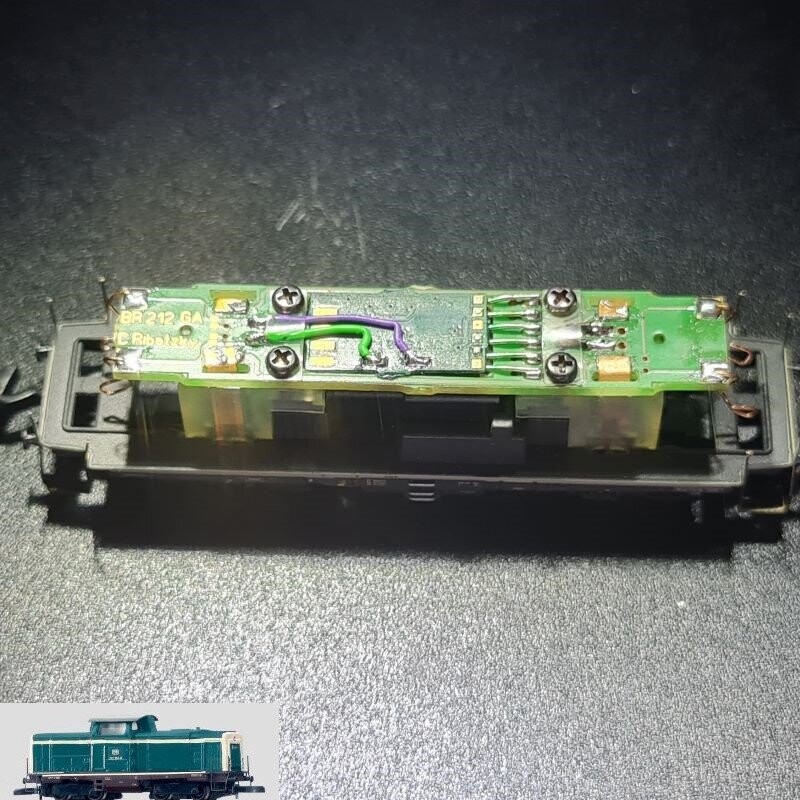 Umbauplatine Digital für Diesellokomotive BR 212 DB Umbauplatine Digital für Diesellokomotive BR 212 DB