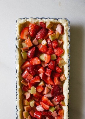 Strawberry-Rhubarb Crumb Tart