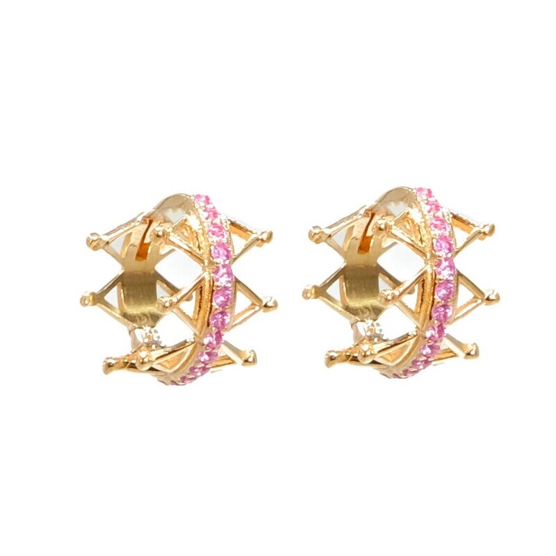 Crown hoop earring