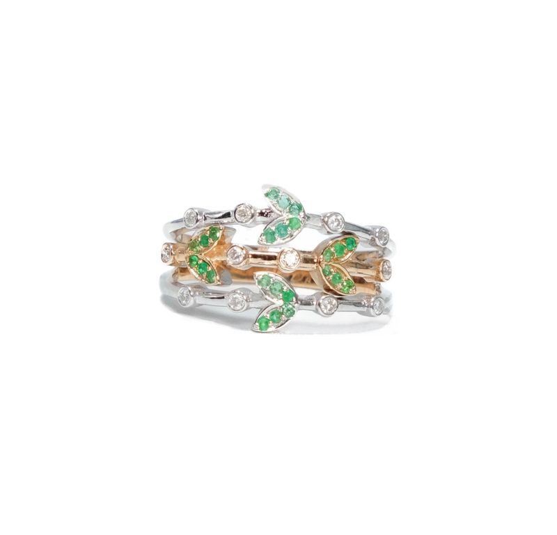 ​Emerald leaves rings