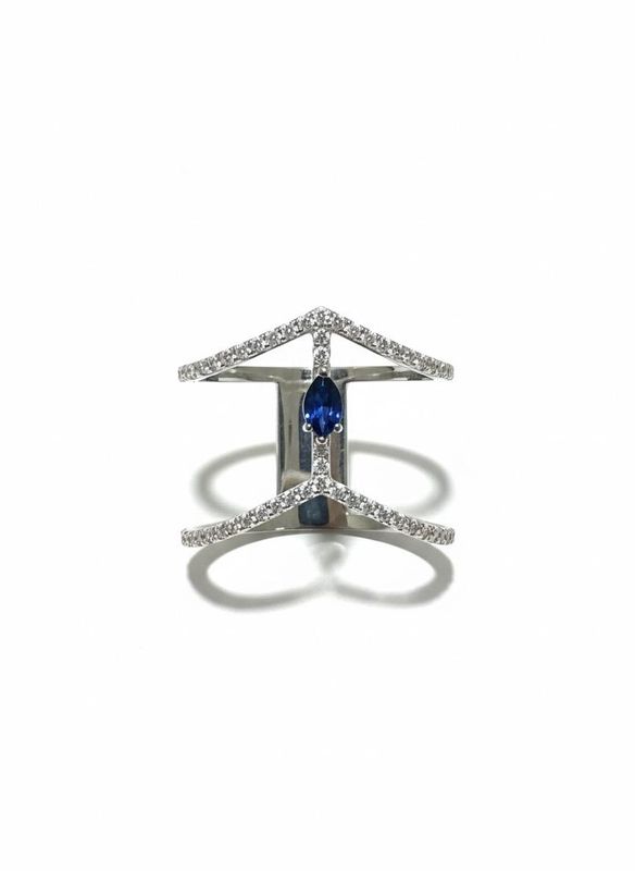Pear Sapphire ring