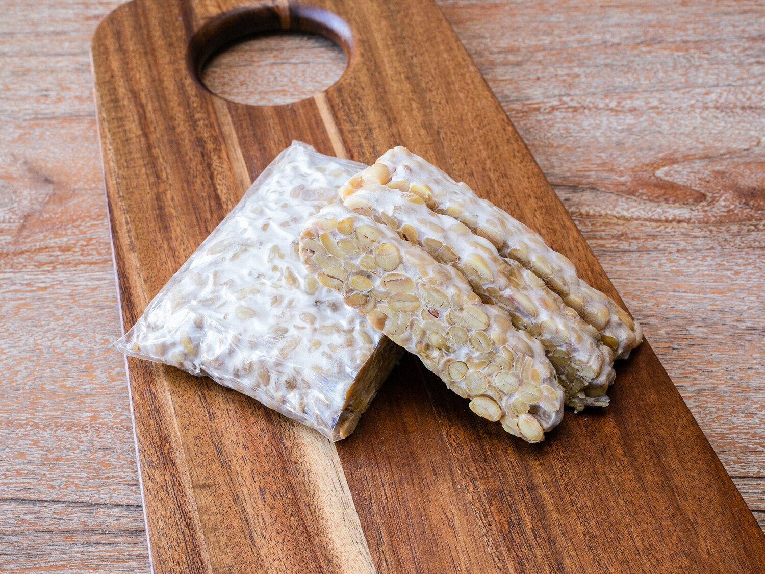 Fresh Unpasteurised Organic Soy Tempeh