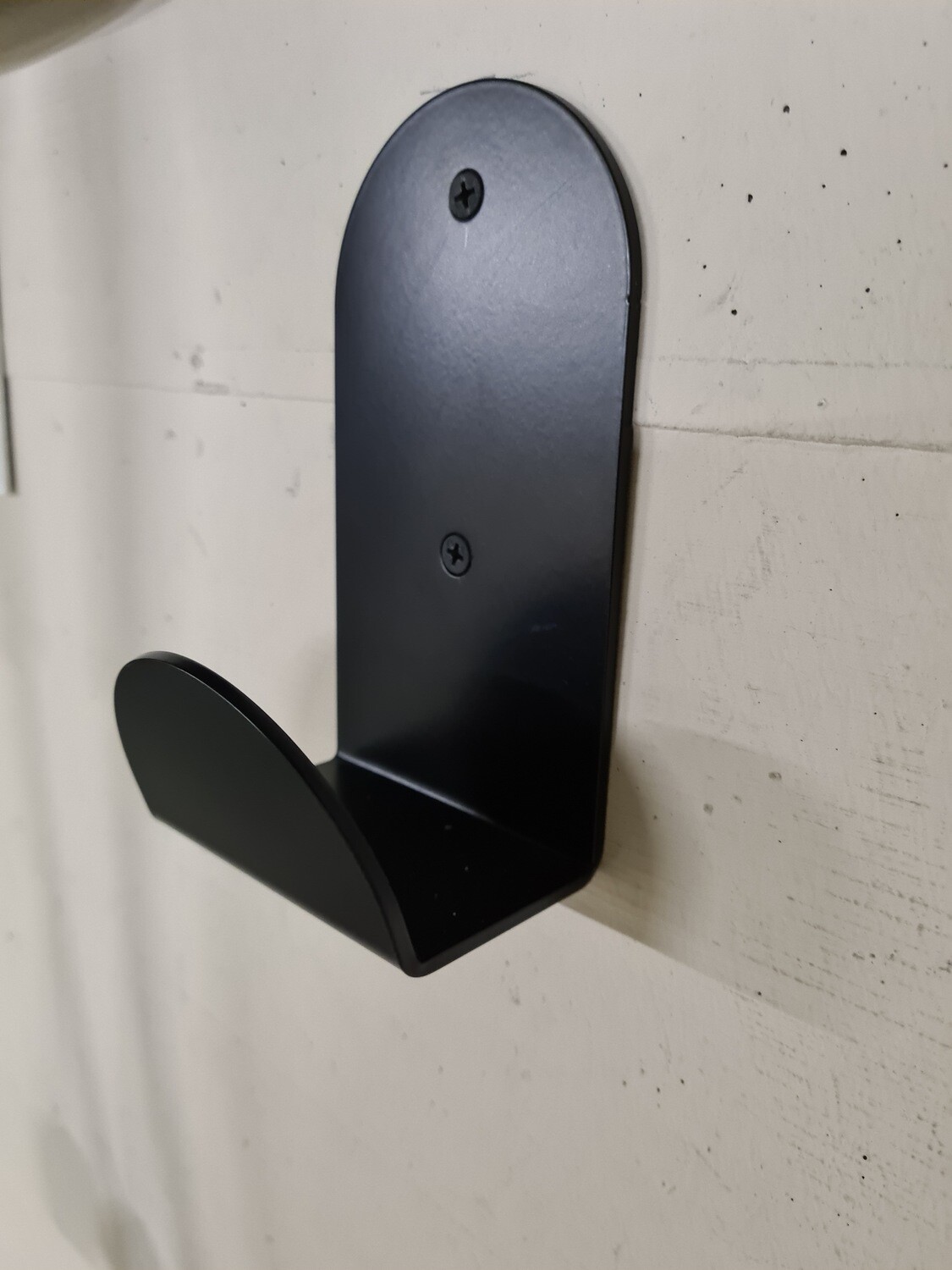 Kabelhalter zu E-Auto Ladestation