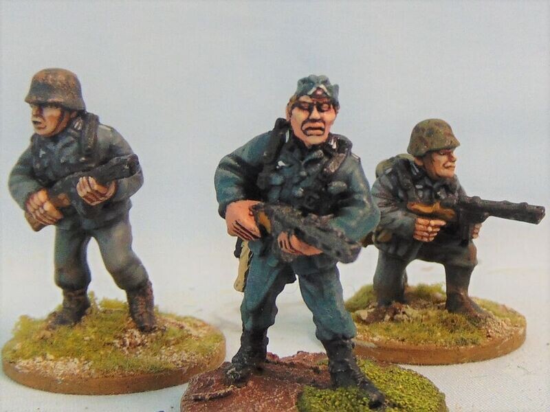 Grade B - Black Tree Design - WW2 - German Infantry withPPsH41 SMG's Grade B - Black Tree Design - WW2 - German Infantry withPPsH41 SMG's