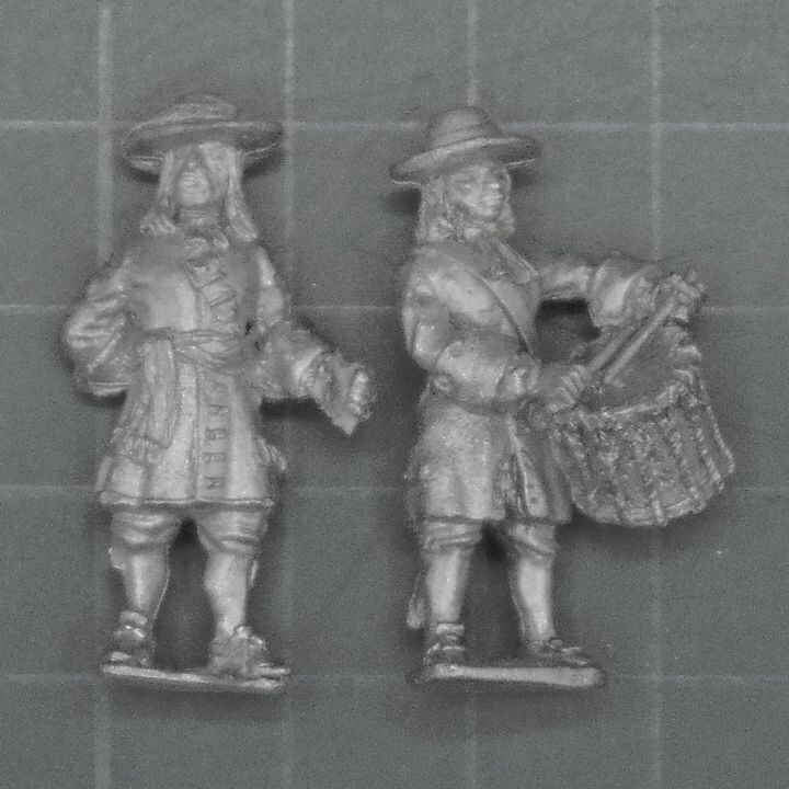 Essex Miniatures, Late C17th: Infantry Officer & Drummer