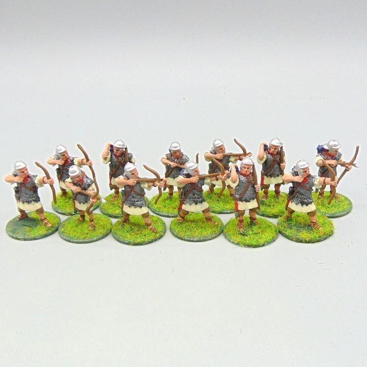 Grade E - Warlord Games - Early Imperial Roman Western Archers Grade E - Warlord Games - Early Imperial Roman Western Archers