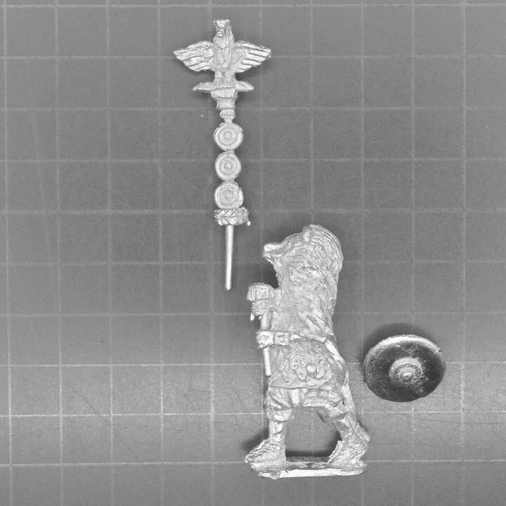 Dragoon Miniatures, Later Republican Roman: Legionary Eagle Bearer