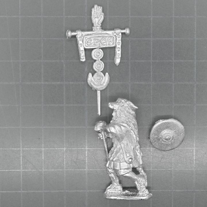 Dragoon Miniatures, Later Republican Roman: Legionary Standard Bearer
