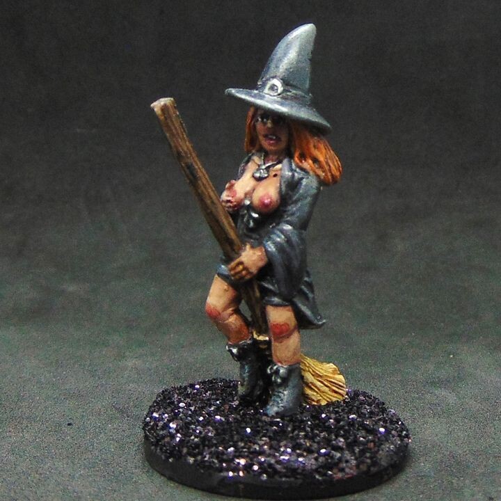 Hazel - Traditional Witch