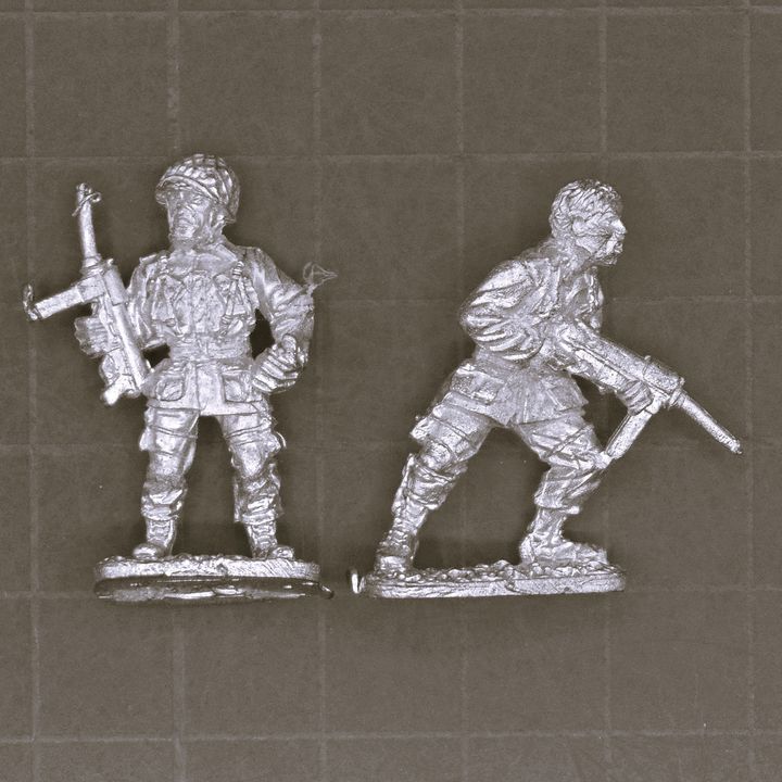 Black Tree Design, WW2: US Paratroopers with 'Grease' Guns