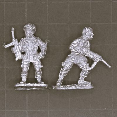 Black Tree Design, WW2: US Paratroopers with 'Grease' Guns