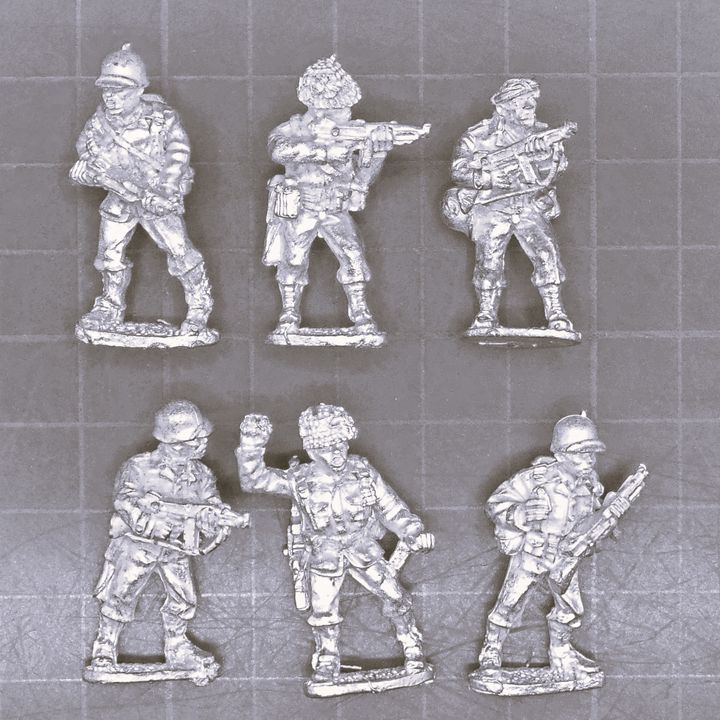 Black Tree Design, WW2: US Infantry with Grease Gun SMG's