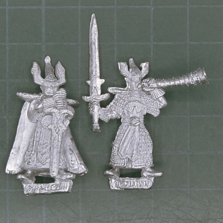 Black Tree Design, Fantasy: High Elf or Shadow Elf Officer & Musician