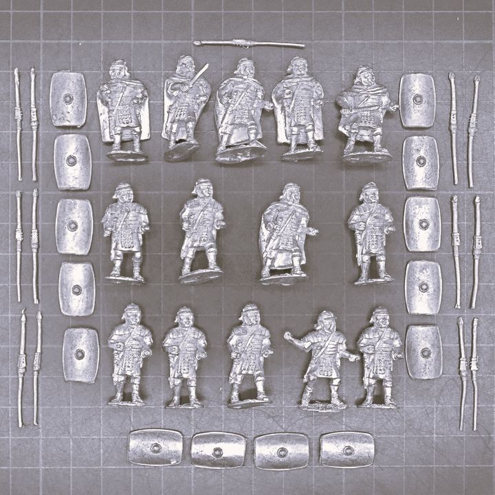 Black Tree Design, EIR: Legionaires in Segmenta Armour & Breeches