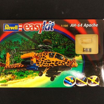 Revell, 1982 - Date: US AH-64 Apache Attack Helicopter