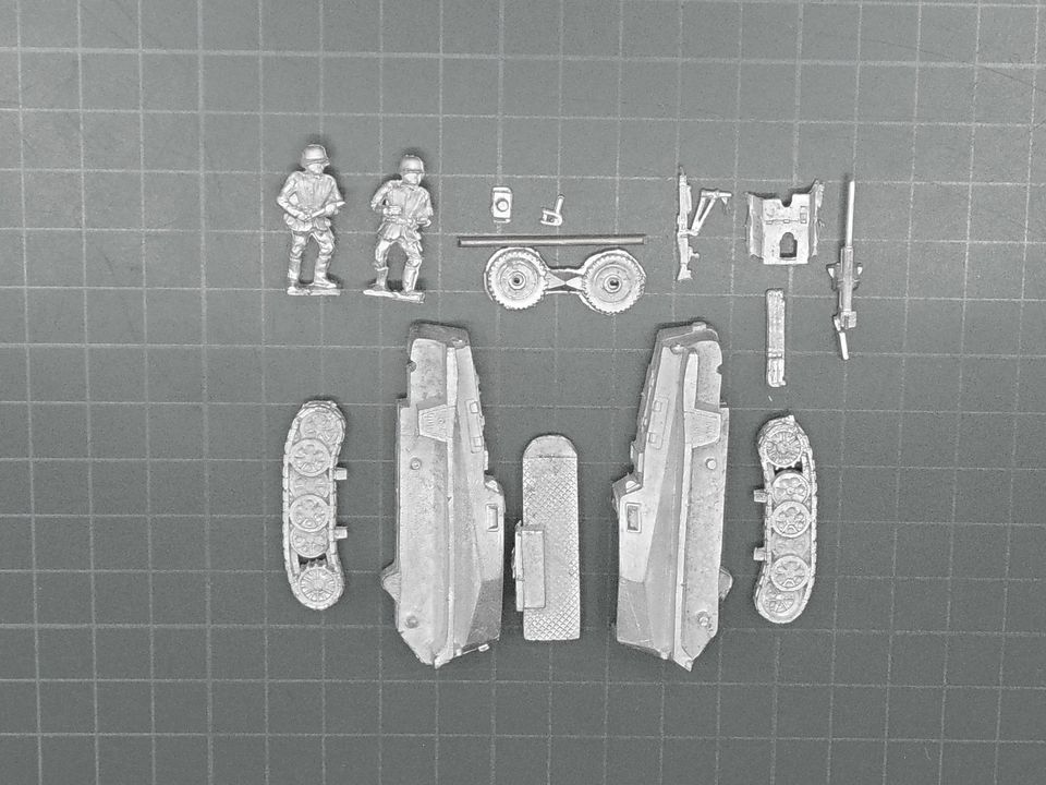 Hinchliffe Models, WW2: German Sdkfz 251/10 37mm Self Propelled Gun