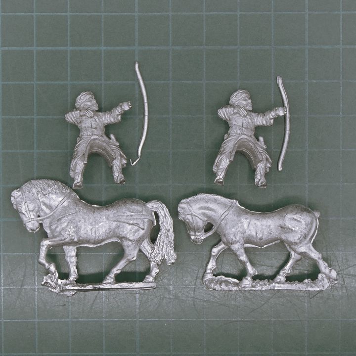 Essex Miniatures, Medieval Islamic: Arab Horse Archers