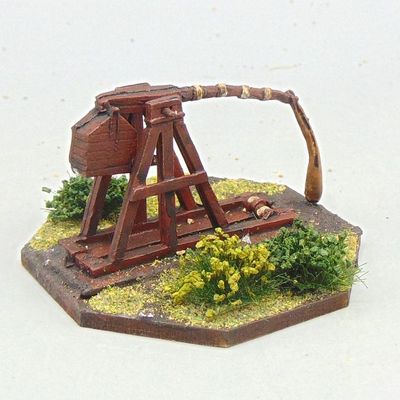 Grade D - Unidentified Manufacturer - Ancient/Medieval- Small Trebuchet