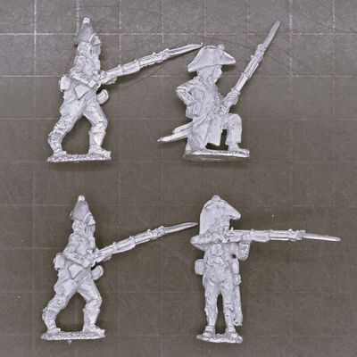 Eureka Miniatures, Napoleonic Revolutionary Wars: French Chasseurs in Bicornes & Ragged Uniforms