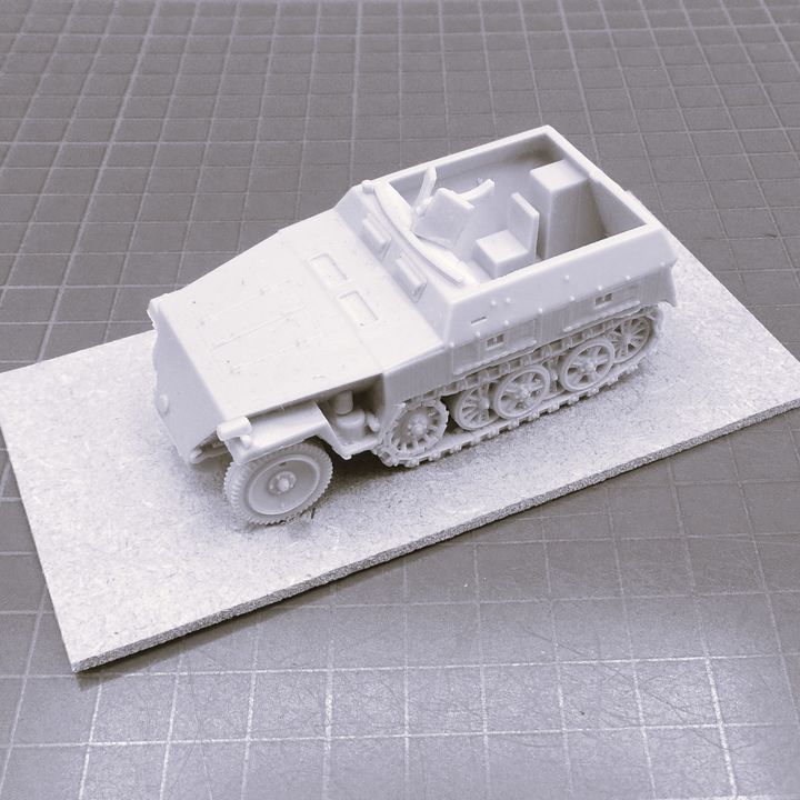 Blitzkrieg Miniatures, WW2: German SdKfz 250/1 Neu
