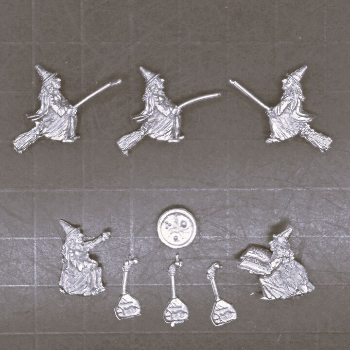Magister Militum, Fantasy - Witches with Cauldron