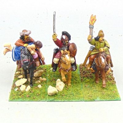 Grade D - Wargames Foundry - Huns - Commander & Characters