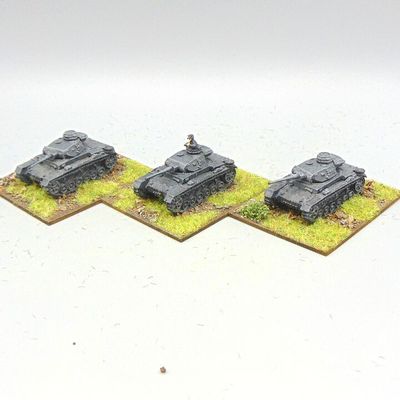 Grade D - Skytrex Ltd - WW2 - German Pz III Tanks