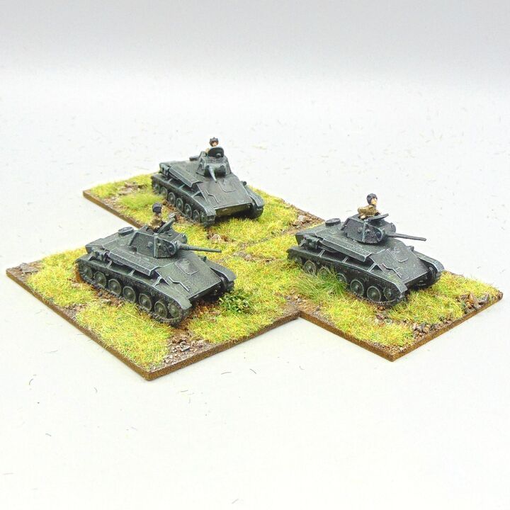 Grade D - Battlefront Miniatures - WW2 - Soviet T70 Light Tanks