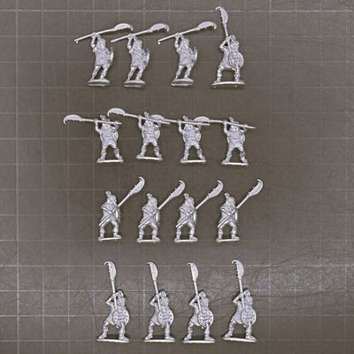 Museum Miniatures, Ancient Greek - Early Thracian Warriors with Rhompias