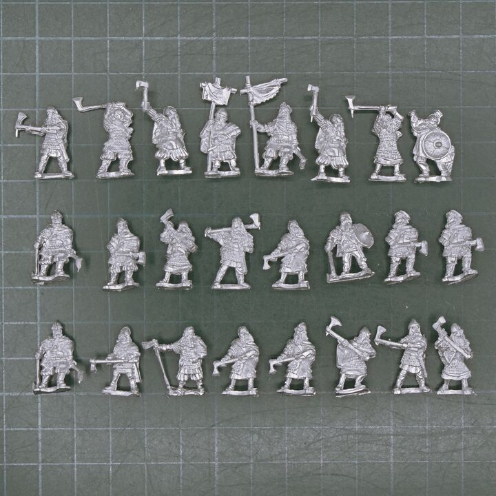 Forged in Battle, Dark Ages - Viking Huscarles with Axes