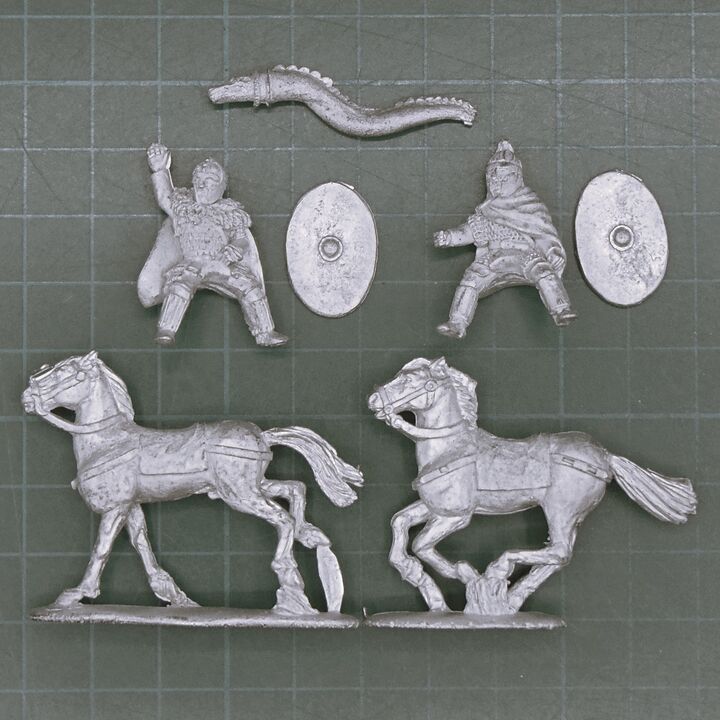 Footsore Miniatures, Late Roman: Mounted General & Standard Bearer