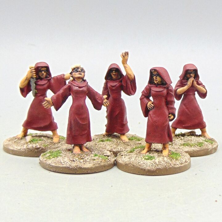 Grade C - Pulp Figures - C20th Pulp - Female Cultists