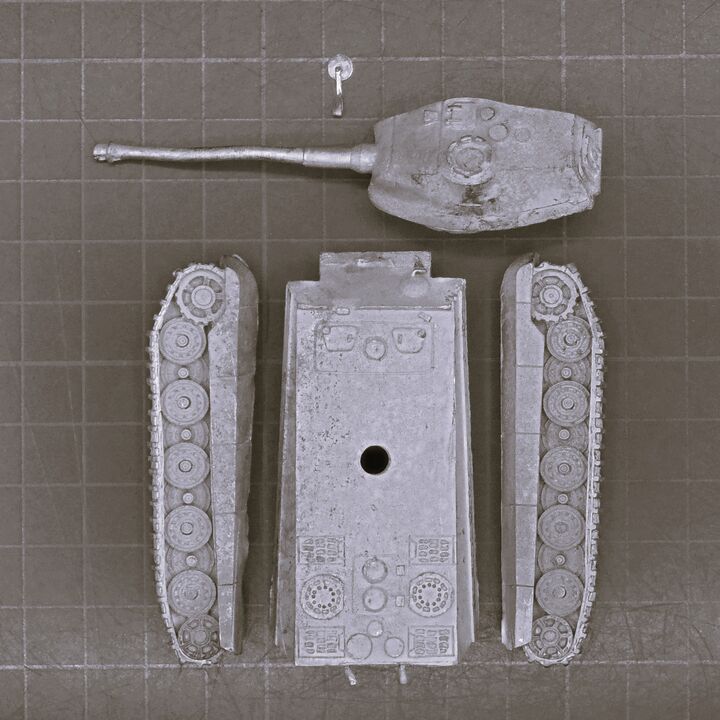 Skytrex Ltd, WW2: German Tiger II Tank (Porsche Turret)