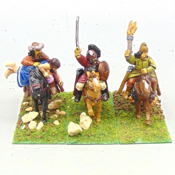 Grade D - Wargames Foundry - Huns - Commander & Characters