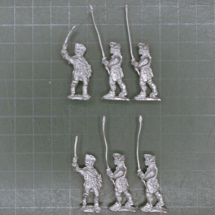 Dixon Miniatures, SYW/FIW: British Infantry Officer & Standard Bearers