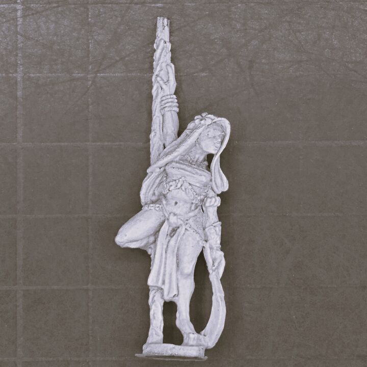 Warmonger Miniatures, Fantasy Elves: Nymph Warrior - Bloodrose