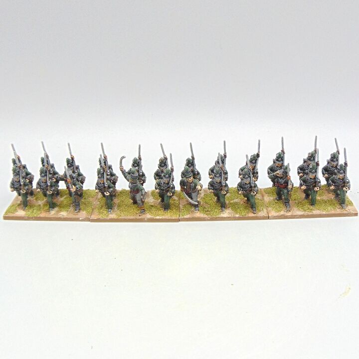 Grade C - Front Rank Miniatures - Napoleonic - British Rifles Unit in Close Order