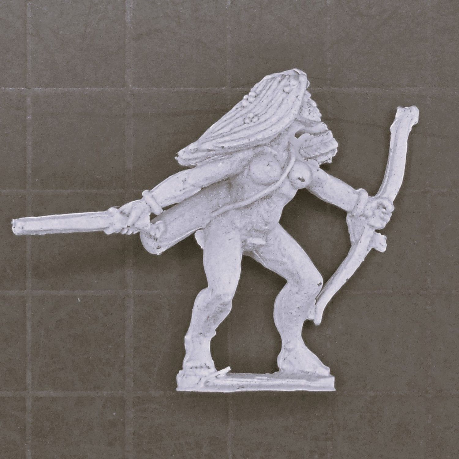 Warmonger Miniatures, Fantasy Elves: Nymph Warrior - Burnt Orchid