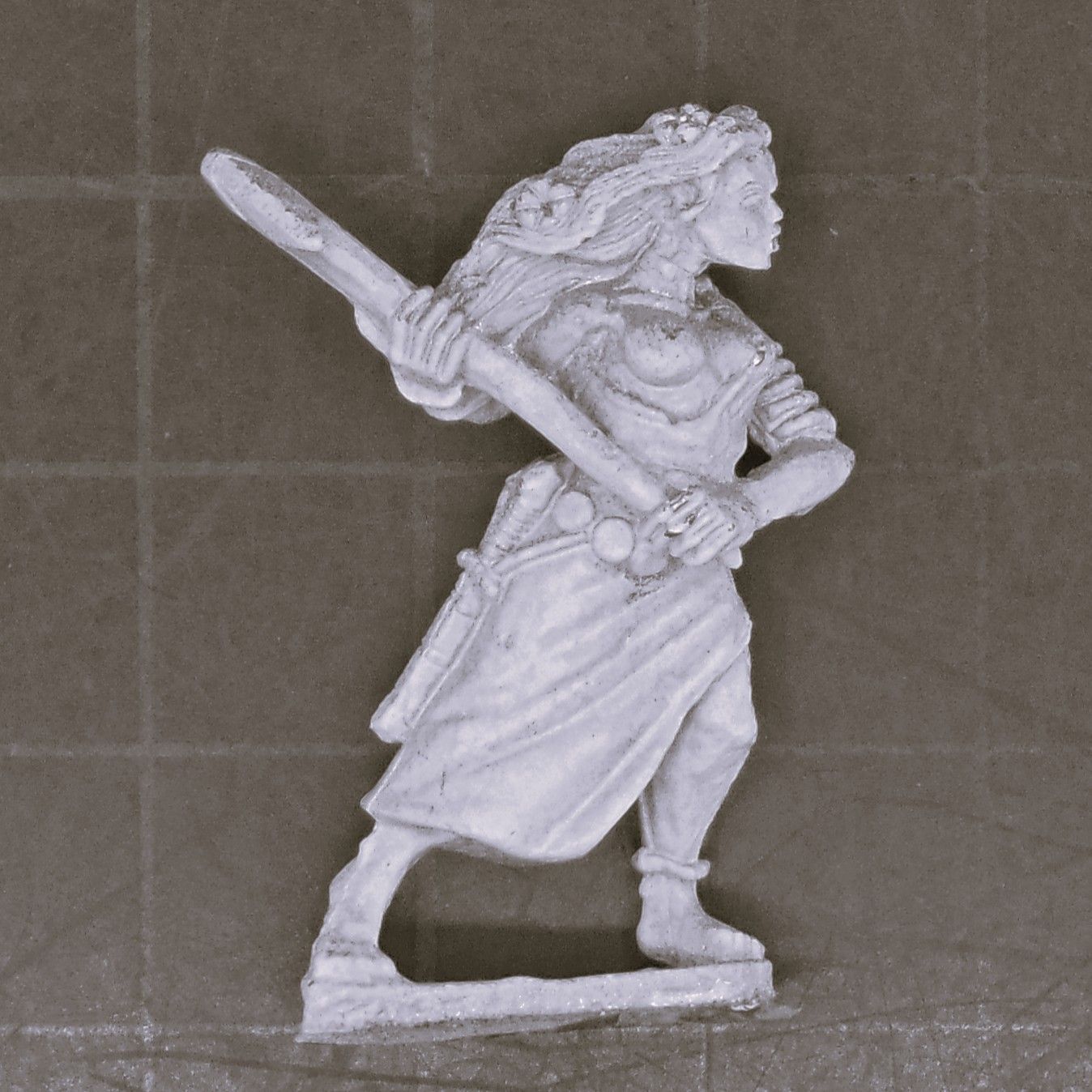 Warmonger Miniatures, Fantasy Elves: Nymph Warrior - Twayblade