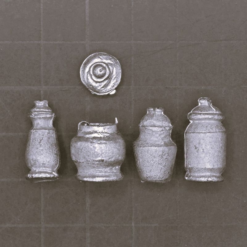 Black Tree Design, Terrain & Accessories: Urns